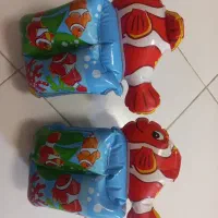 تیوپ بازو بند بچه گانه شکل بچه