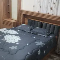 تخت خواب همراه با دراور و کمد