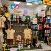 فروش فوری دکور و تجهیزات کامل مغازه پوشاک