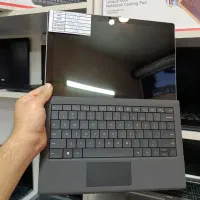 لپتاپsurfaceرم8هاردssdتاچ  کاملانوباکارتن‌باضمانت