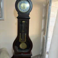 ساعت ایستاده