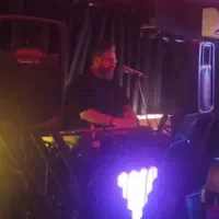 دیجی خانم و آقا dj خواننده شومن ضرب و تمپو