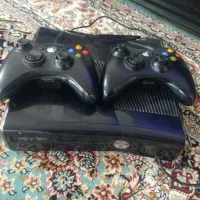 ایکس باکس 360 اس با دو دسته