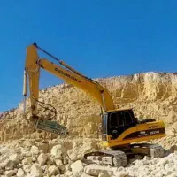 خدمات بیل مکانیکی زوملاین ۲۳۰