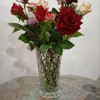 دو عدد گلدان کریستال اصل با گل