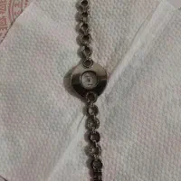 ساعت زنااصلی  و به ضمانت مارک،