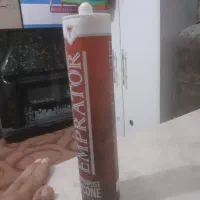 چسب اکواریوم چسب یک دو سه