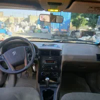 سواری پژو ۴۰۵
