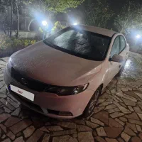 سراتو۹۷بیرنگ تک برگ سندفول سانروف دارد