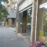 اجاره-مغازه-52-متری-بالکن-دار-با-سقف-بلند