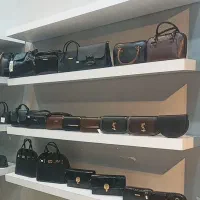 ویترین فروشگاه