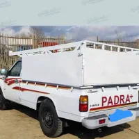 راننده نیسان با ماشین