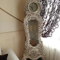 بوفه و آیینه وساعت