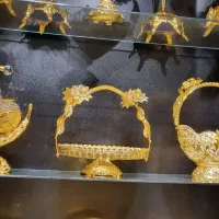 ظرُف آبطلاامارات پذیرایی وچیدمان مبل وگنجه وارداتی