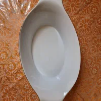 ظرف پذیرایی چینی سفید