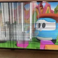 تلوزیون معیوب و شکسته