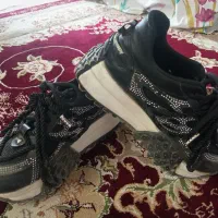 کتونی لژدار