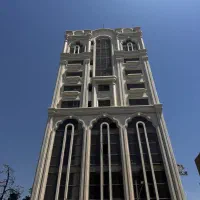 فرصت-خرید-در-تنها-برج-اداری-منطقه-130-متر