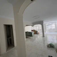 آپارتمان ۱۱۰ متر دو خواب طبقه اول با پارکینگ