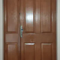 درب ورودی دو لنگه