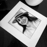 طراحی چهره سیاه‌قلم حرفه ای