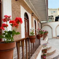 اقامتگاه-سنتی-در-سبزه-میدان-شهرداری
