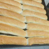 فروشنده  نان فانتزی