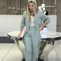 فروشنده خانم جهت فروش عمده مانتو