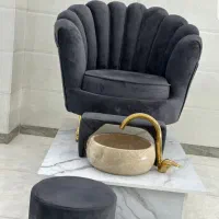 سرشور آرایشگاه و کاسه و مبل راحتی پدیکور