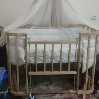 تخت نوزاد