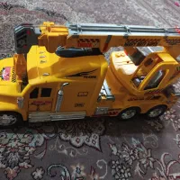 جرثقیل اسباب بازی
