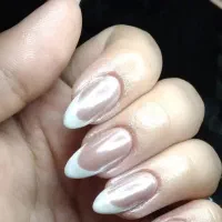 کاشت ناخن با تخفیف 3روزه