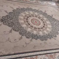 یک جفت فرش  ۷۰۰ شانه