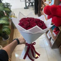 دسته گل رز هلندی ۲۰ شاخه با بهترین کیفیت و قیمت