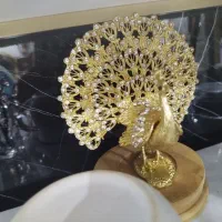 مجسمه و دکوری