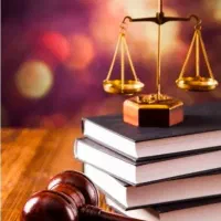 وکیل فقط ملکی