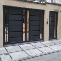 ساخت درب حیاطی و پارکینگ