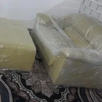 یک دست مبل دو نفره سبز پسته ای سالم در حد نو