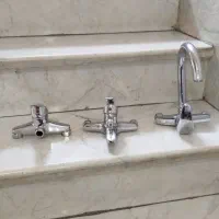شیر آلات  برنجی  در  حد  نو