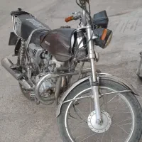 موتور سیکلت لیفان