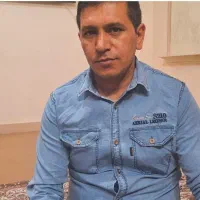 کارگر آهنگری کامیون ماشین سنگین ونیمه سنگین