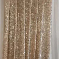 کنار پرده