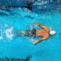 آموزش شنا ویژه بانوان