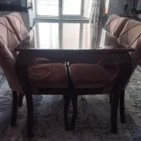 میز نهارخوری