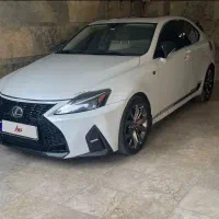 لکسوس is300