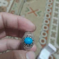 یک انگشتر فیروزه نیشابور عجمی رکاب شاکری