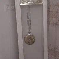 ساعت و استند سالم در حد نو