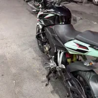 موتور ان اس200