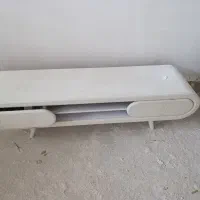 میز تیوی و جاکفشی