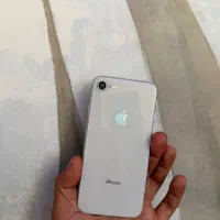 ایفون8خیلی تمیز